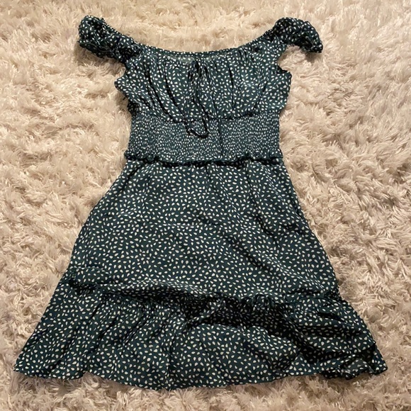 Forest Green mini dress - Picture 1 of 2